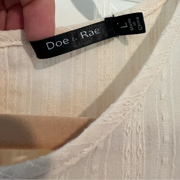 Doe & Rae Ruffle Blouse - Picture 3 of 9